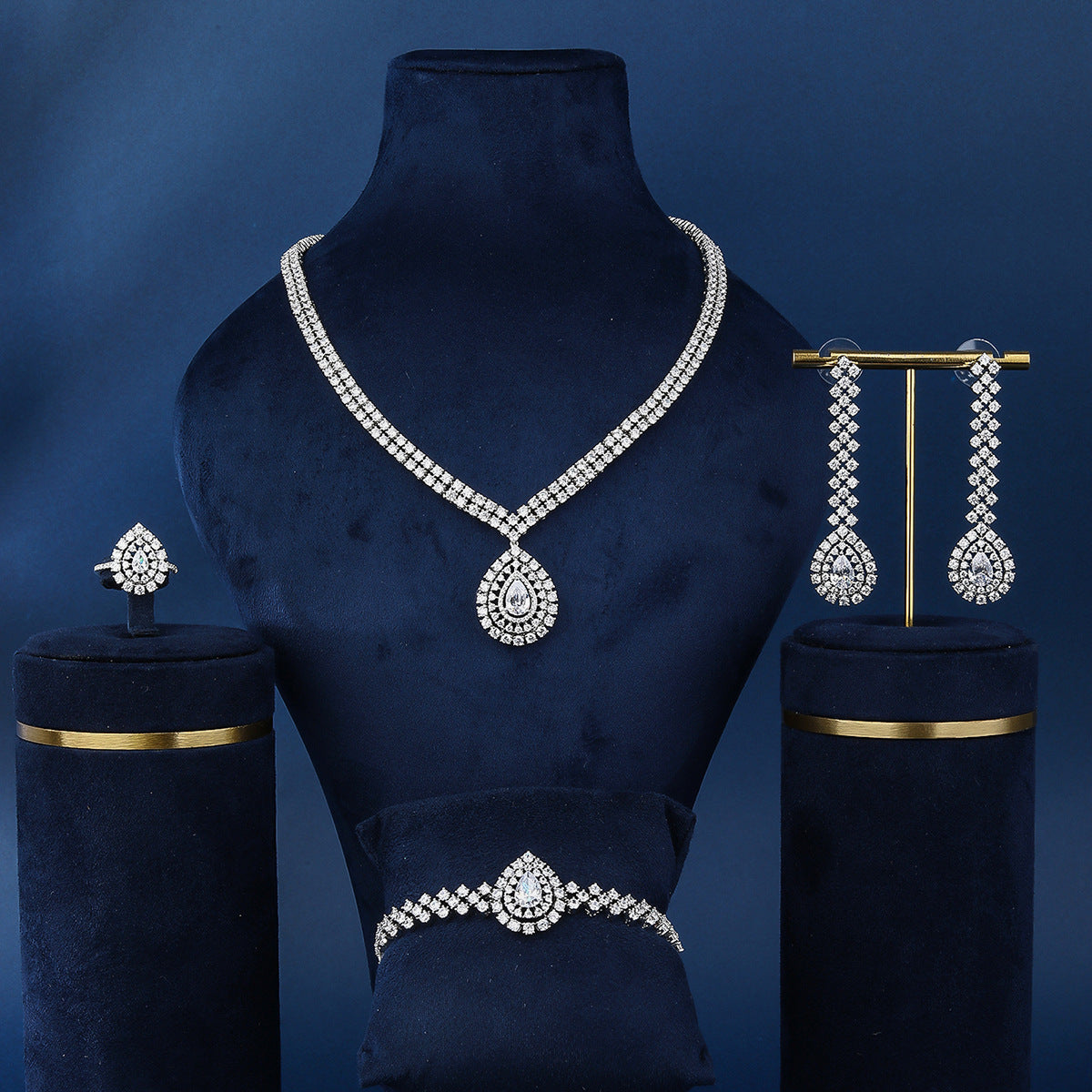 BrideTalk Micro-set diamond and zircon necklace set