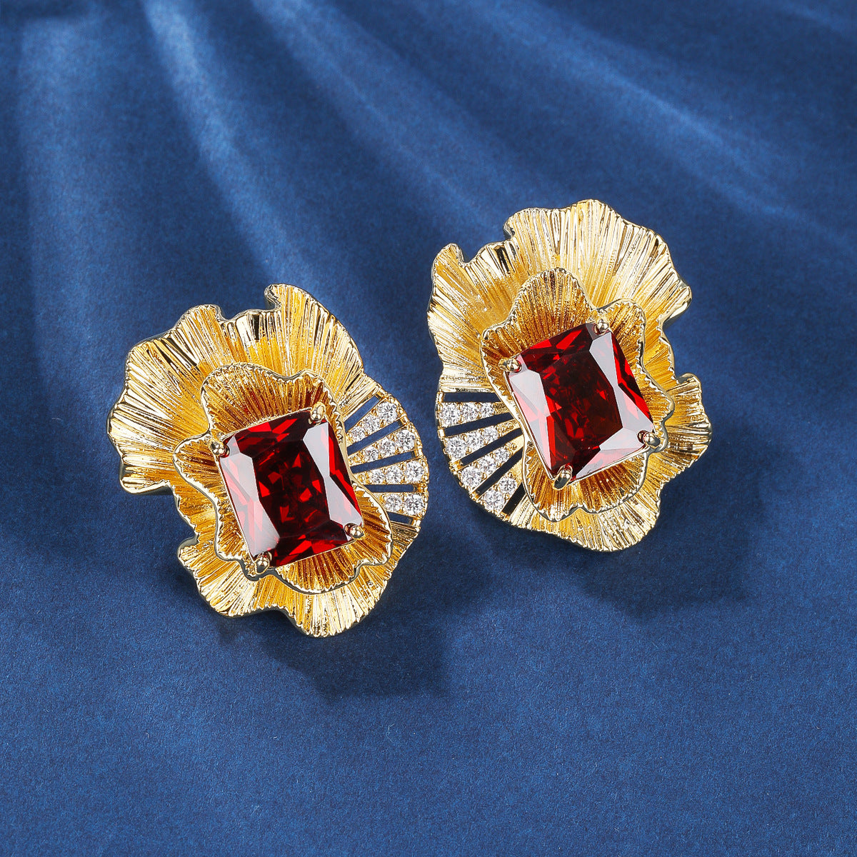 BrideTalk Fashionable petal design high-end ruby earrings