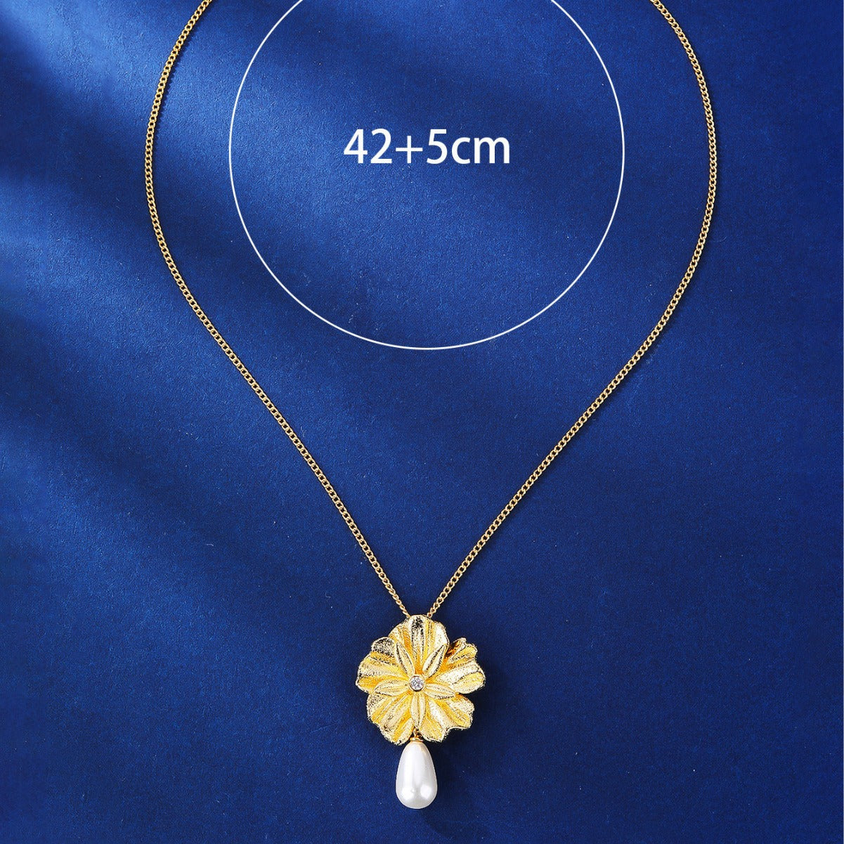 BrideTalk Freshwater Pearl Gold Plated Flower Pendant Necklace