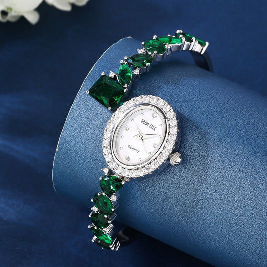 BrideTalk Unique design with green glass zircon round dial