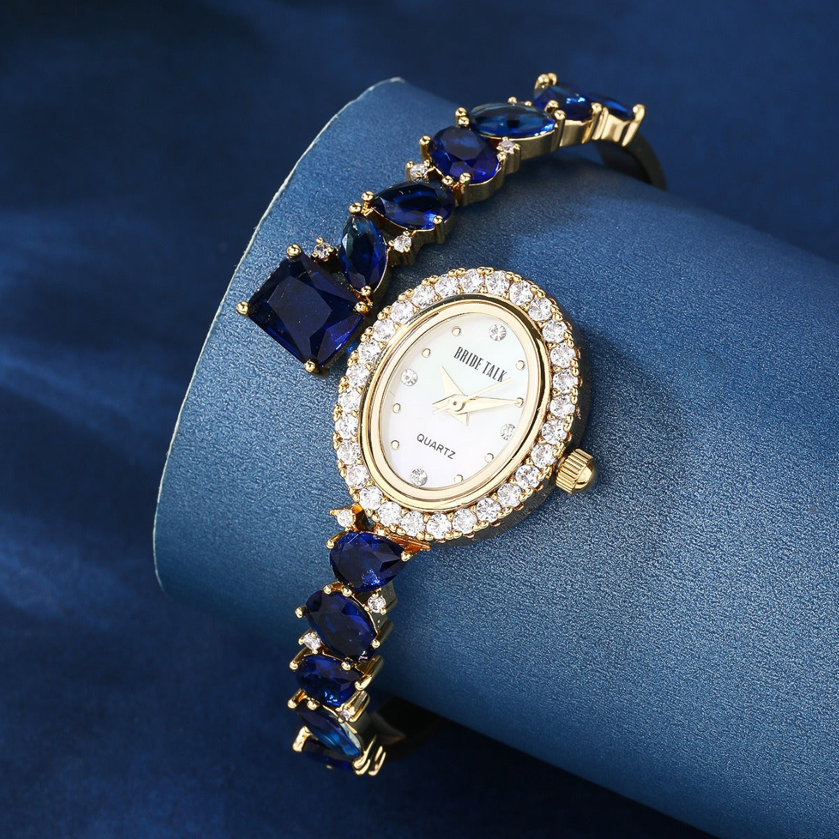 BrideTalk Uniquely designed round dial studded with zircons and sapphires