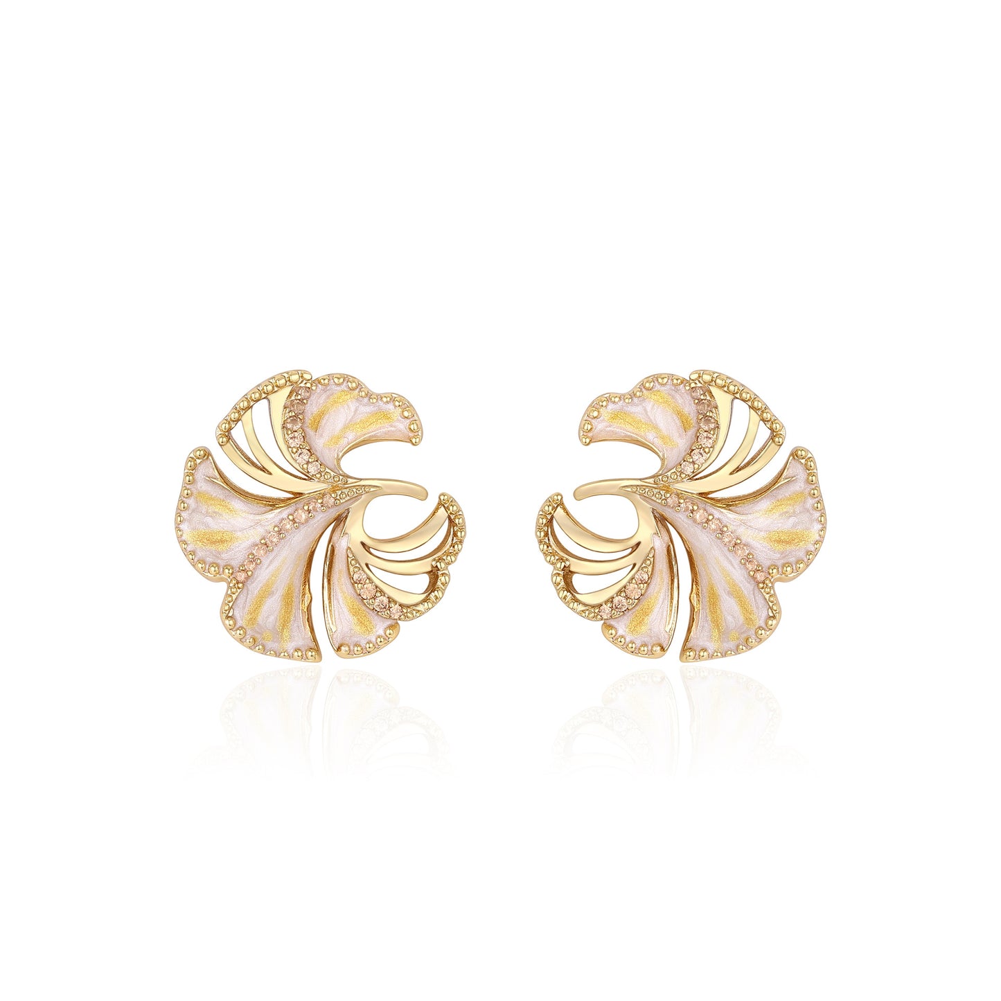 French designer ginkgo leaf simple hollow diamond design earrings