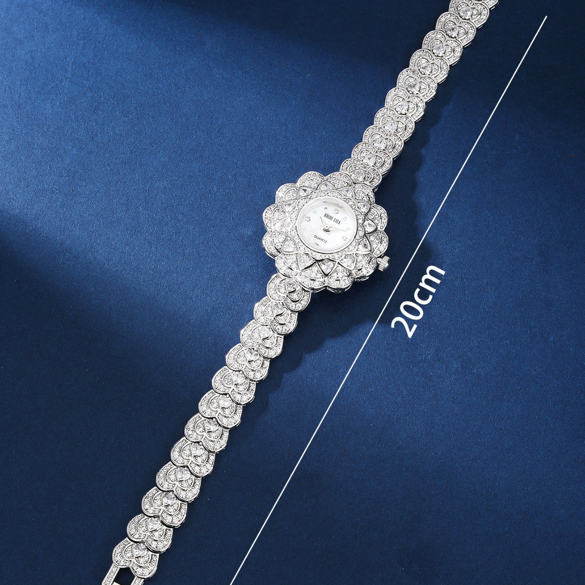 BrideTalk Light luxury baby's breath niche flower-shaped temperament full diamond watch