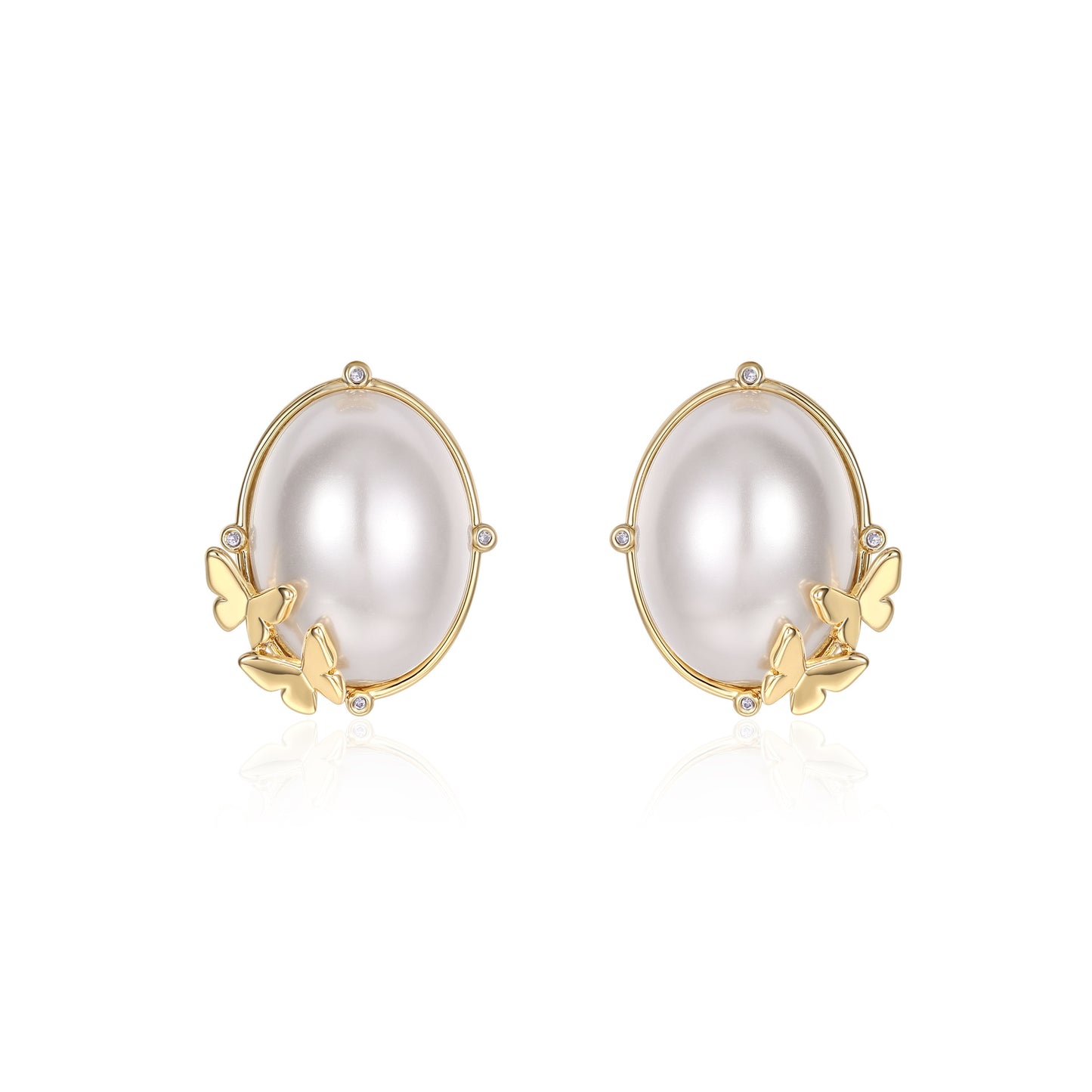 Greek designer uniquely designs light luxury retro earrings