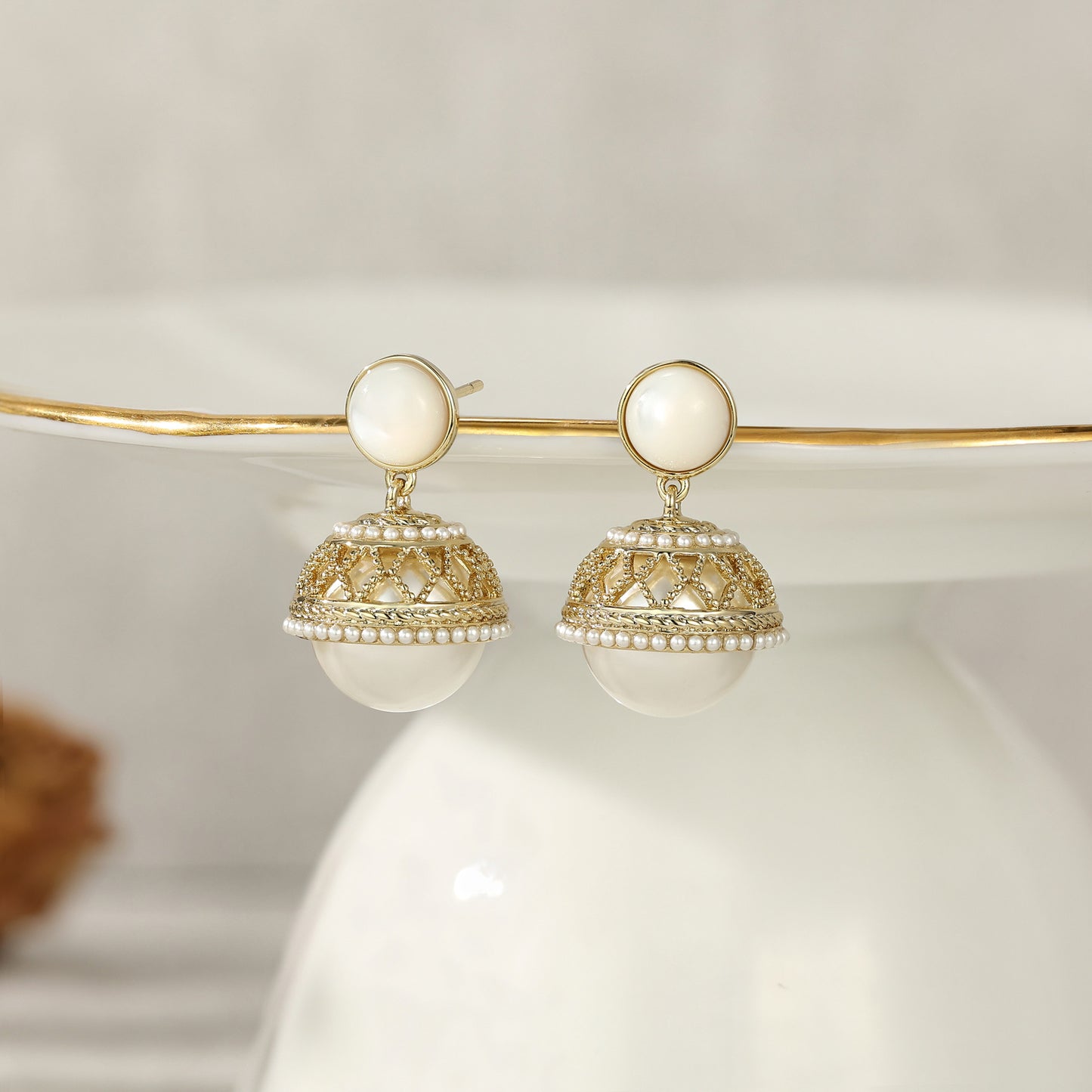 Italian designer large pearl round hydrangea earrings