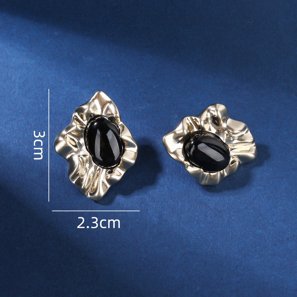 BrideTalk Black gold flower pleated metal light luxury earrings