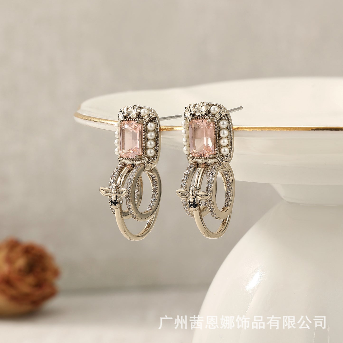 French bee inlaid pink zircon unique earrings