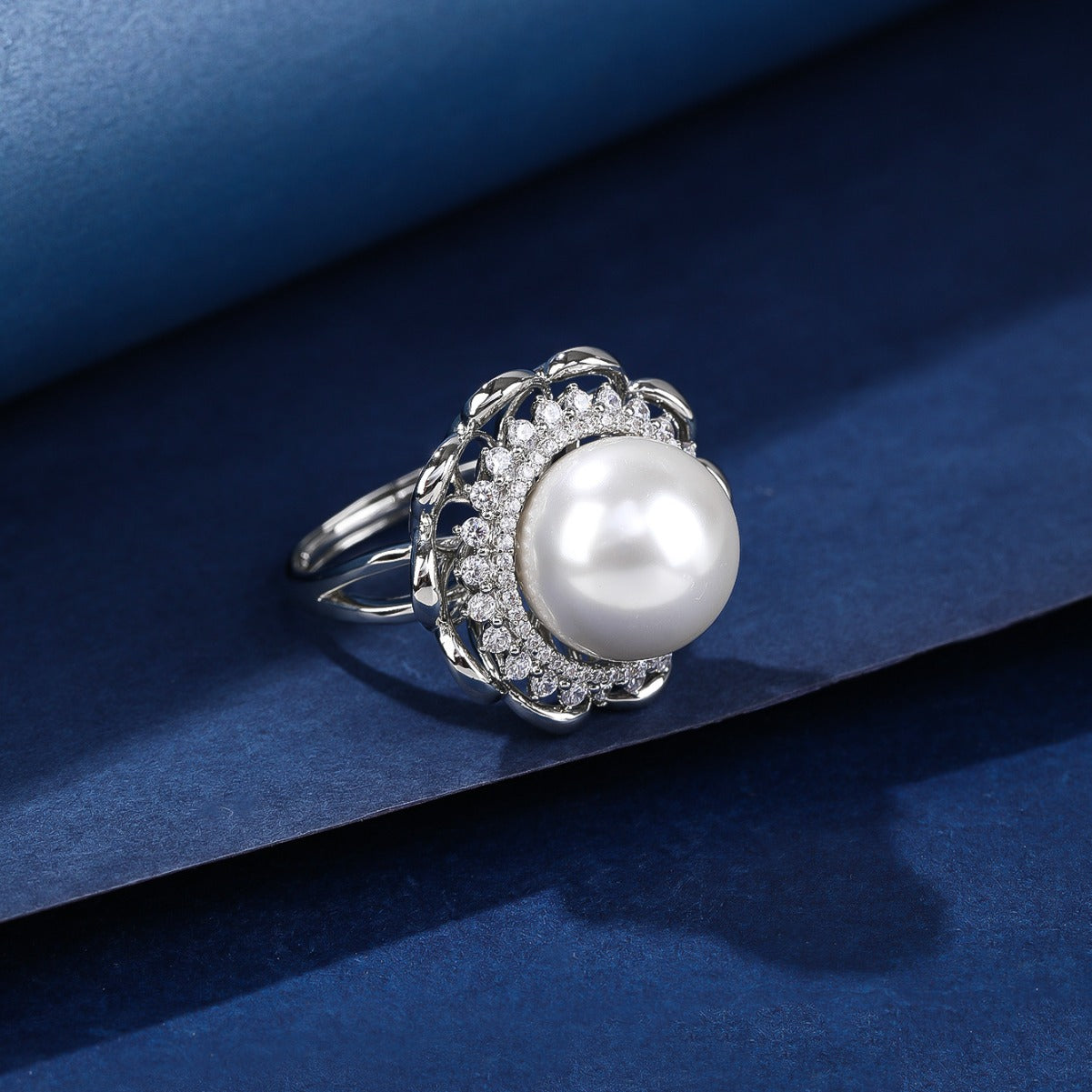 BrideTalk Fashionable luxury zircon pearl statement ring