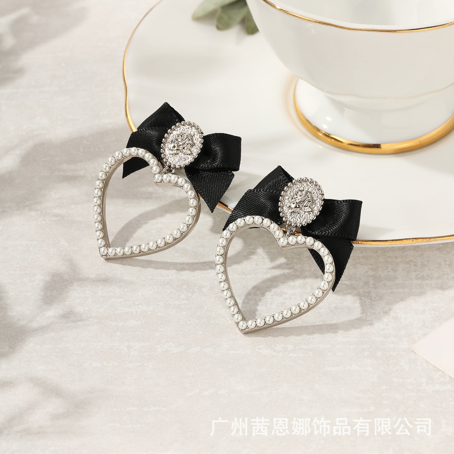 French rose series bow retro earrings