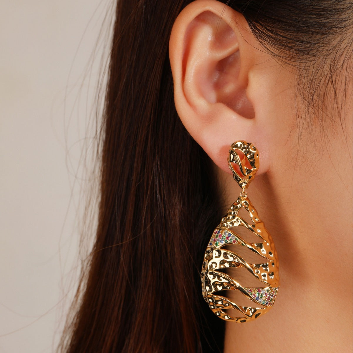 BrideTalk Hollow design metal earrings with colored zircons