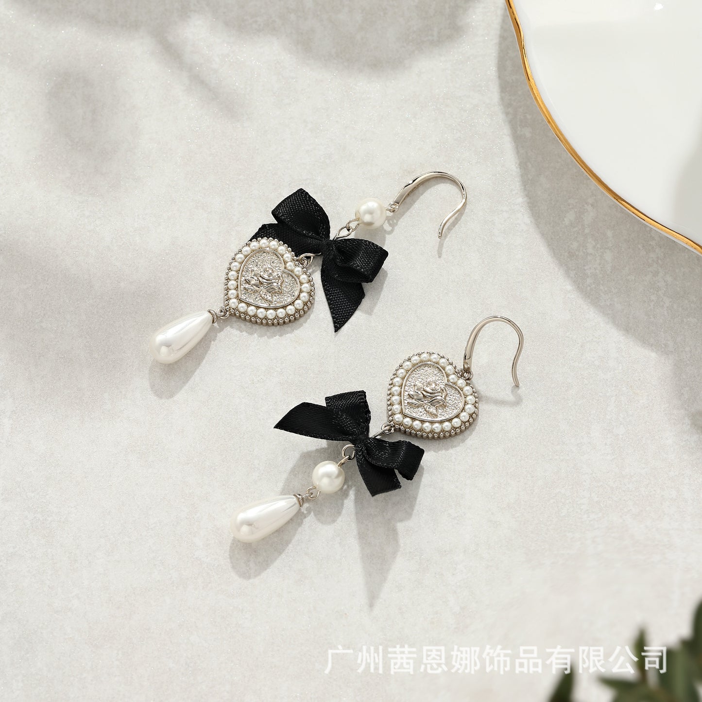 Italian designer rose series simple ribbon bow tassel earrings